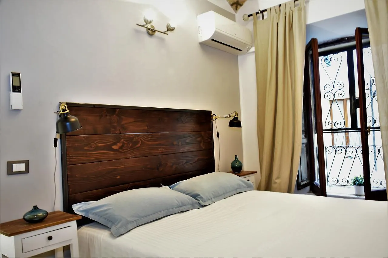 Coliseum Suites Rome